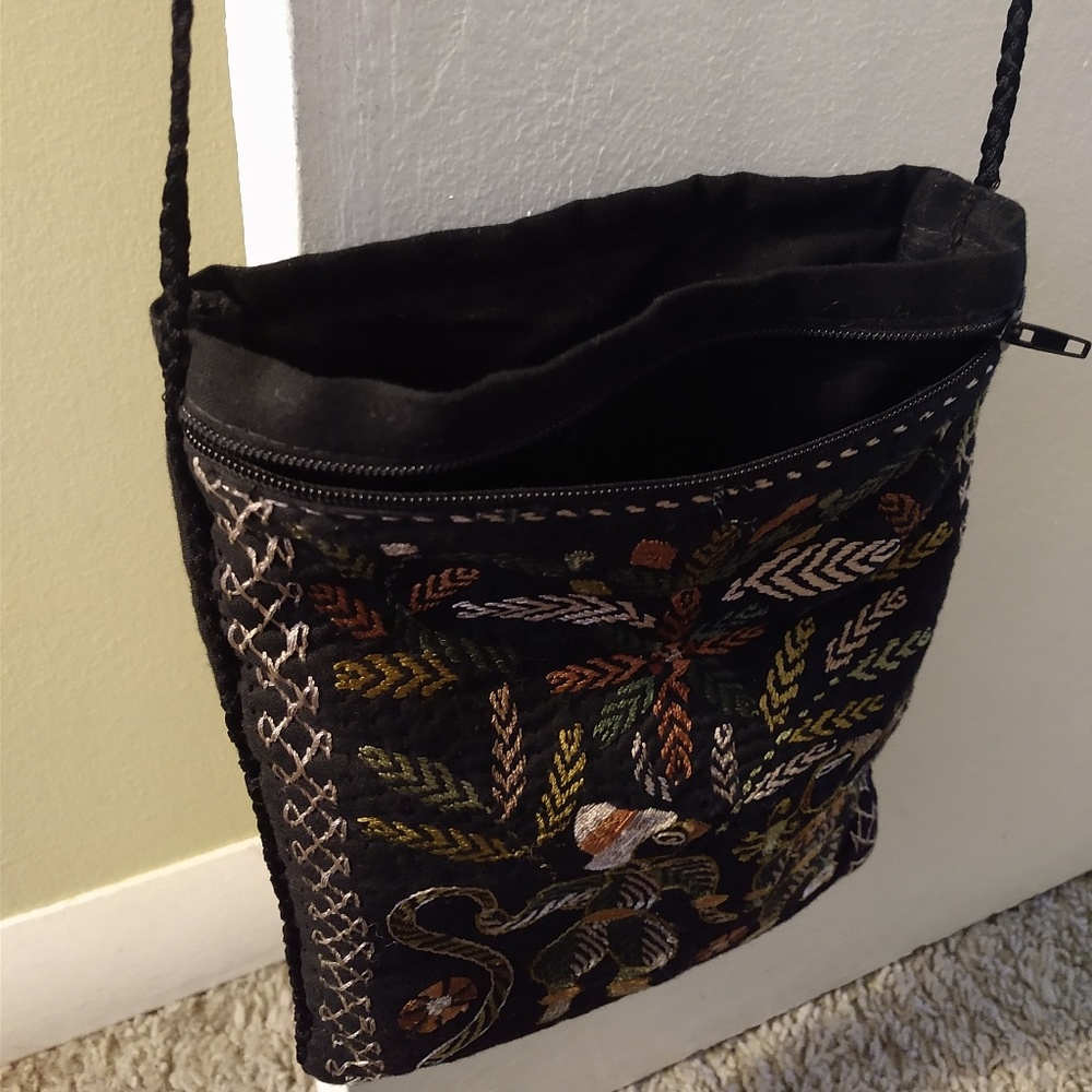 Knit crossbody